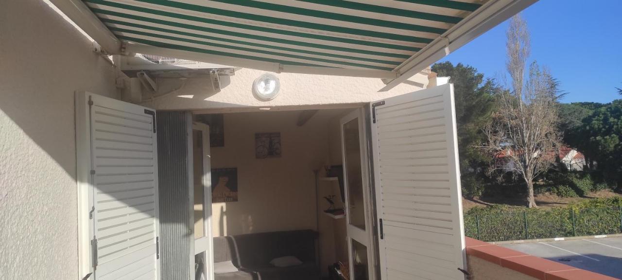 LES CASSELAS Appartement à 2 pas de la plage Saint-Cyprien  Esterno foto